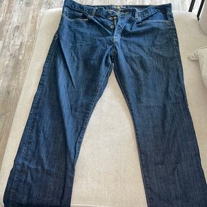 Lucky Brand.  Blue jeans.  Like new.